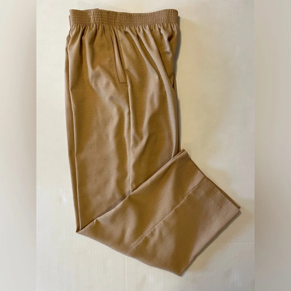 Alfred Dunner gold/tan casual trouser pants size 10
